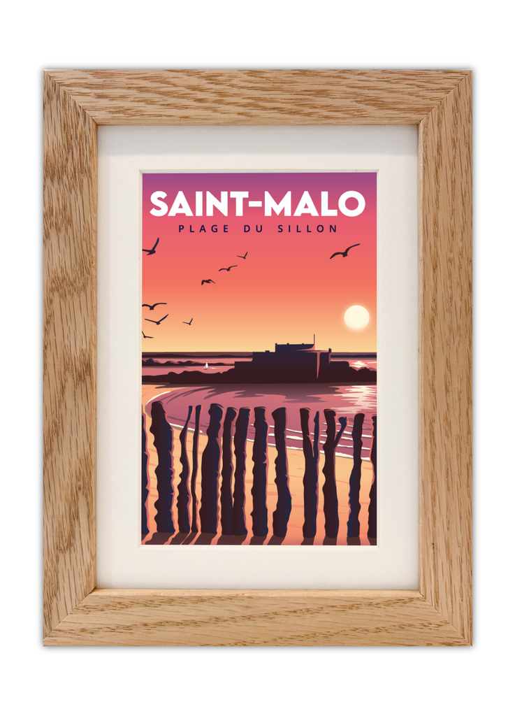 Carte postale de la plage du sillon de Saint-Malo avec un cadre en chêne