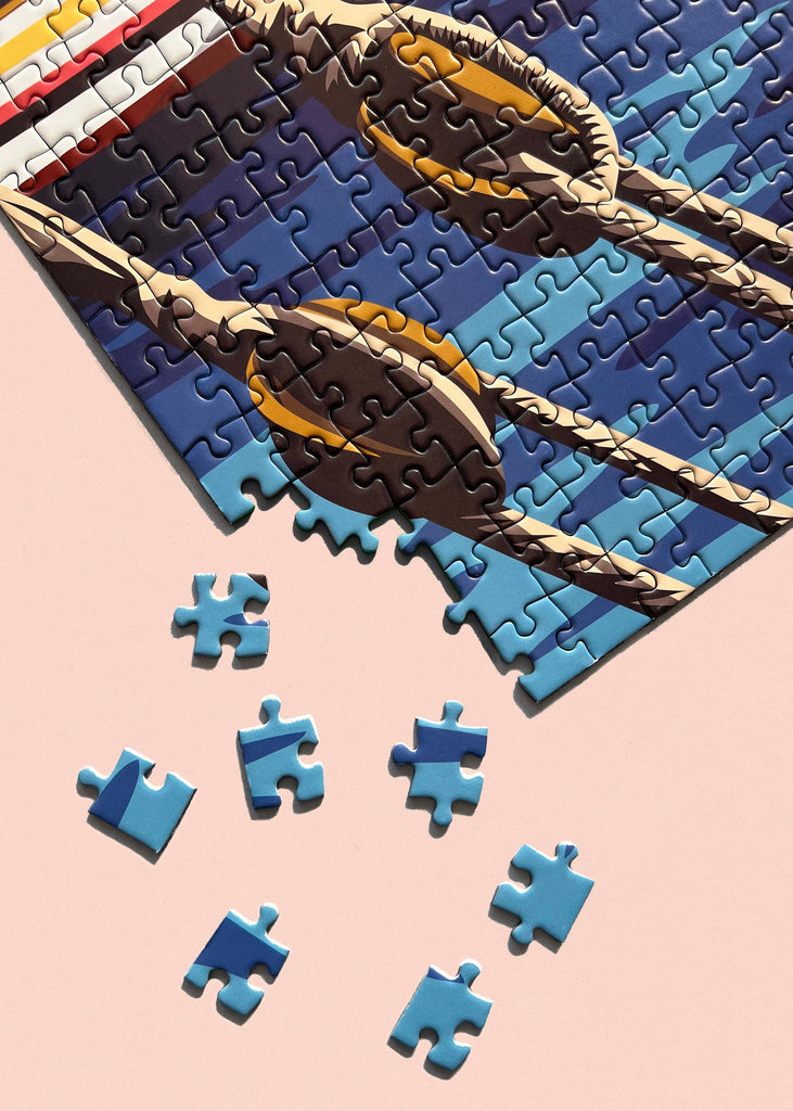 Puzzle 1000 pièces de voilier dans le port de Brest avec en arrière plan la Tour Tanguy et le pont de Recouvrance