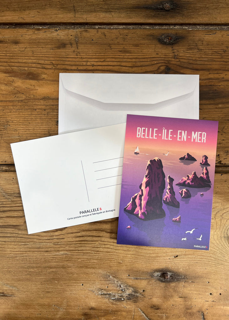 Carte postale des Aiguilles de Port Coton à Belle-Île-en-Mer avec un cadre noir