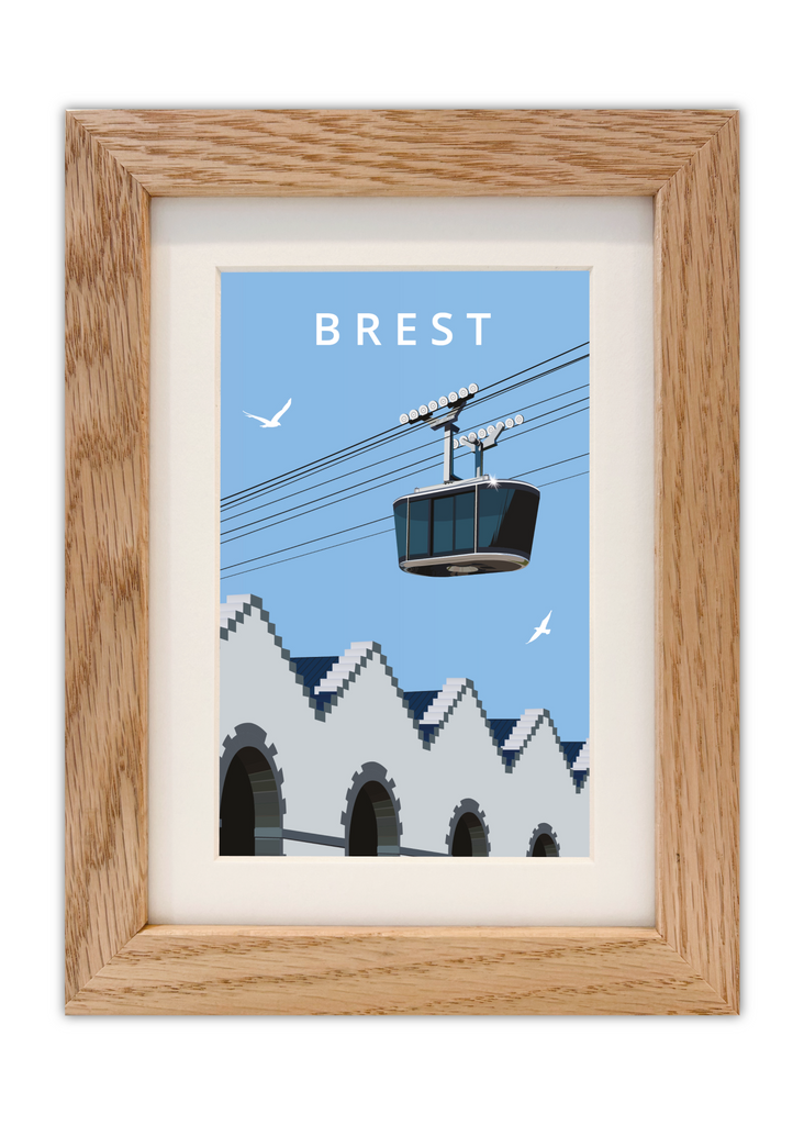 Carte postale du téléphérique de brest avec un cadre chêne