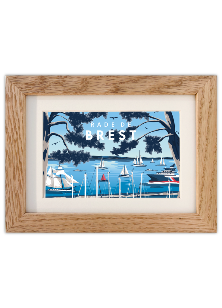 Carte postale de la rade de brest avec un cadre en chêne