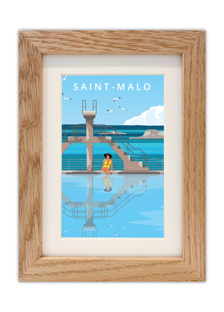 Carte postale de la piscine de Saint-Malo avec un cadre chêne