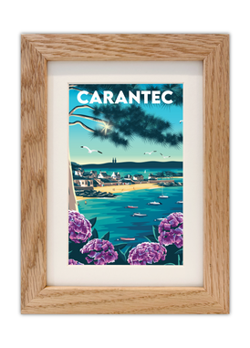 Carte postale de la Plage de la Grève Blanche à Carantec avec un cadre en chêne
