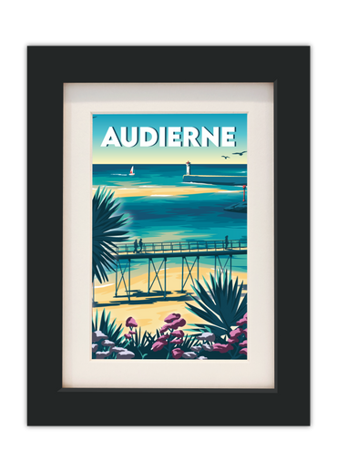 Carte postale de la passerelle des capucins à Audierne avec un cadre noir