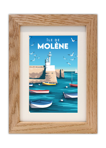 Carte postale du port de Molène avec un cadre en chêne