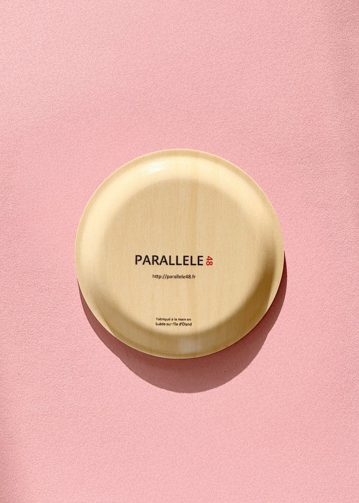 Mini plateau rond fabriqué en Suède de la marque bretonne Parallèle 48