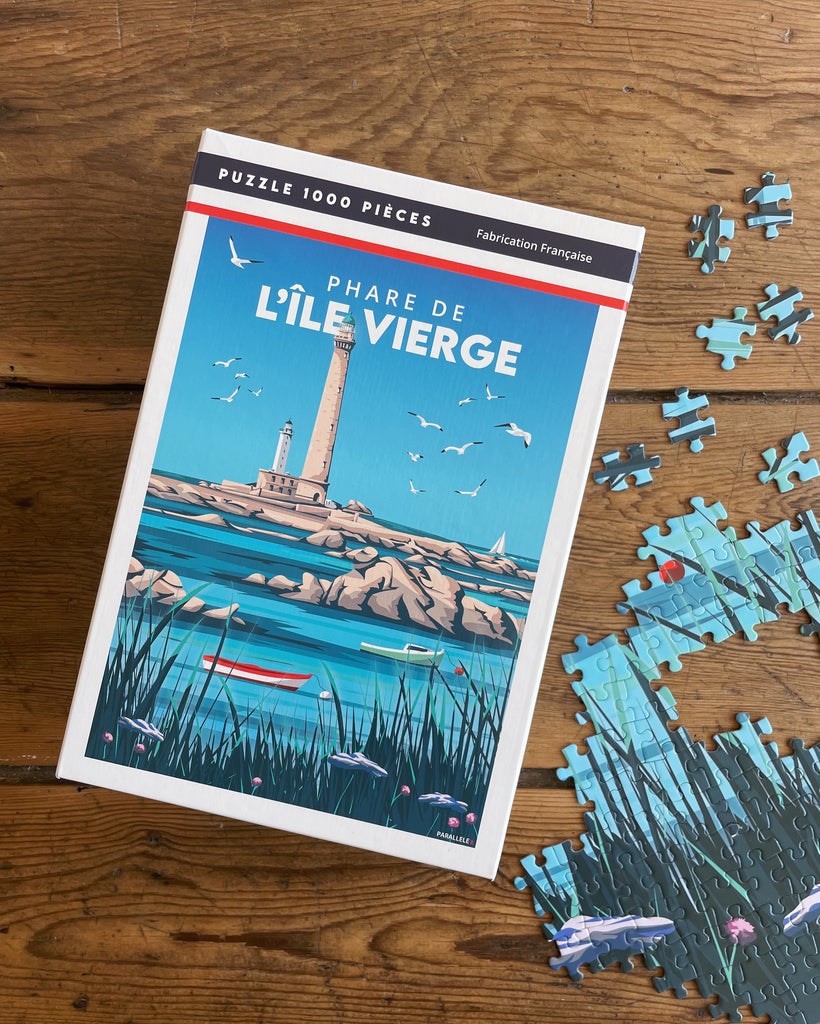 Puzzle mille pièces de fabrication française du phare de l'Île Vierge 