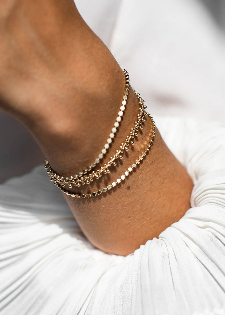 bracelet Achille doré à chaîne fine, Agapée – photo complémentaire 3
