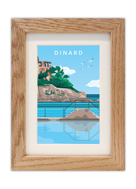 Carte postale de Dinard avec un cadre en chêne