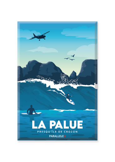 Évadez-vous au spot de La Palue sur la Presqu'île de Crozon ! Cette illustration toute en nuances de bleu offre un voyage vintage aux amateurs de surf et de paysages bretons.  L'illustration a été dessinée dans le Finistère et le magnet a été fabriqué en France.  Pour l'expédition de votre commande, chaque magnet est soigneusement inséré dans un sachet en plastique recyclé, lui même inséré dans un carton solide d'expédition.  Dimensions : 5.4 x 8 cm  Finition : mat soft touch